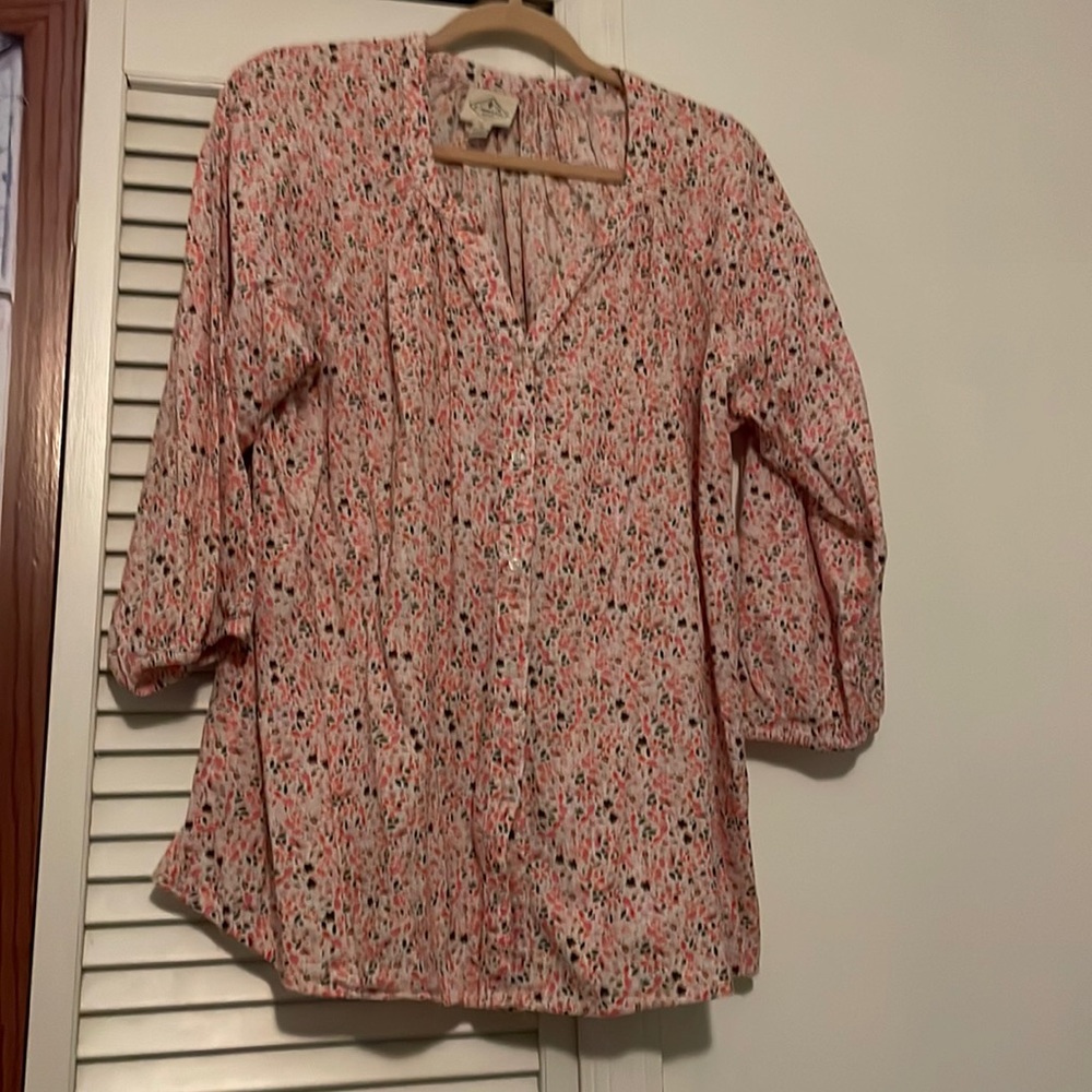 Lady's blouse